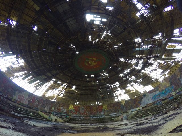 キングオブ廃墟 ブルガリアの謎の Ufo 共産党ホール Buzluzha